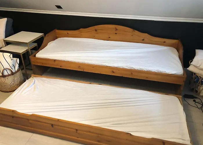 Semesterbostad Sentralt Med Solrik Veranda! Arendal