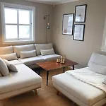 Hébergement de vacances Sentralt Med Solrik Veranda! *