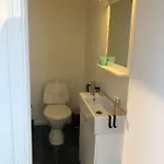 Sentralt Med Solrik Veranda! Hébergement de vacances *